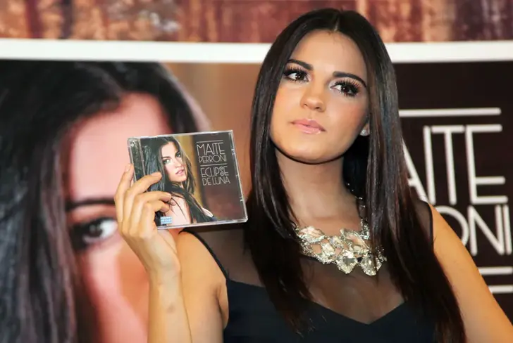 Maite Perroni como solista pero no tuvo éxito&nbsp;