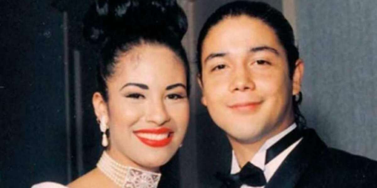 El viudo de Selena Quintanilla le dedicó un sentido mensaje en sus redes sociales.