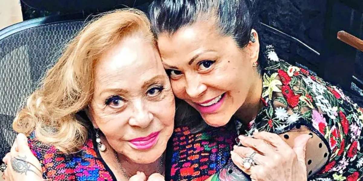 La rockera se sinceró sobre temas de herencia, revelando que hay algo que sí le gustaría obtener de su mamá