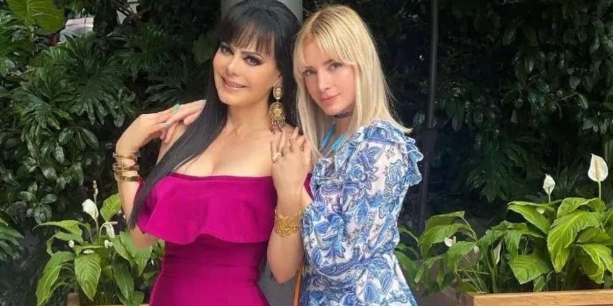 Maribel Guardia le habría hecho una peculiar petición a la viuda de Julián Figueroa