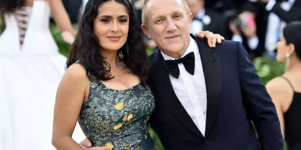 Salama Hayek y su esposo. Imagen tomada de Quien