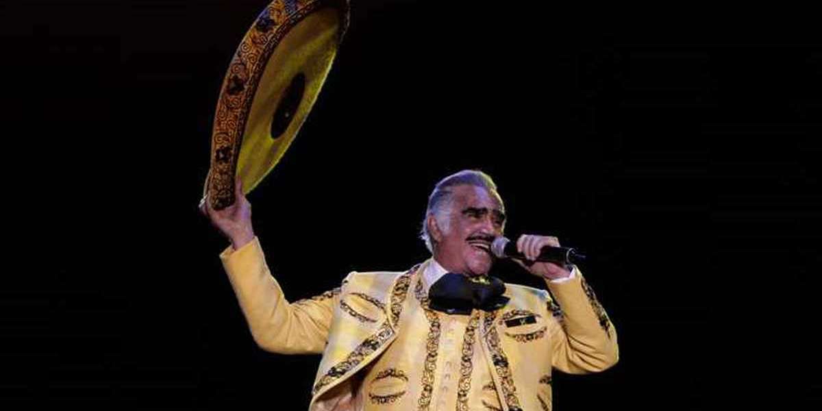 Vicente Fernández fue homenajeado el domingo en los Premios Grammy 2022.